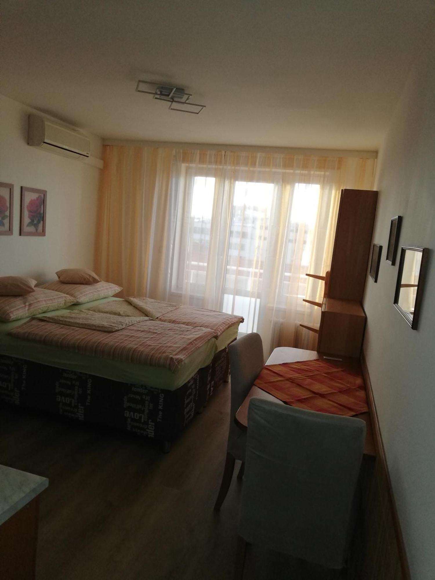 Terrace Studio Prague Center Екстериор снимка